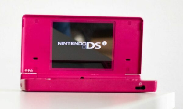 Nintendo DS Lite